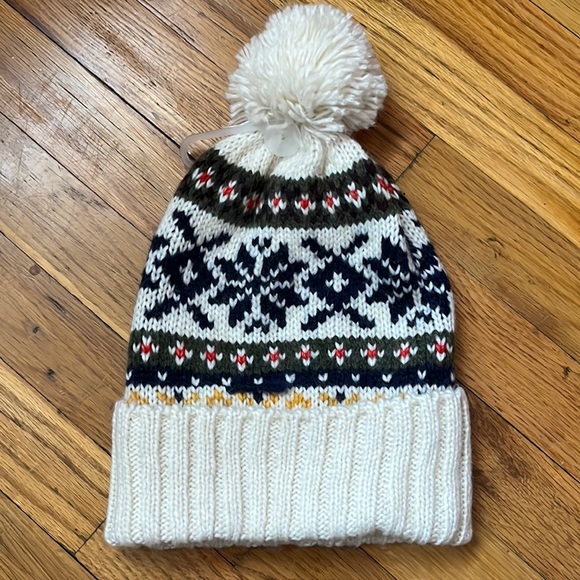 Old Navy Accessories - Women hat